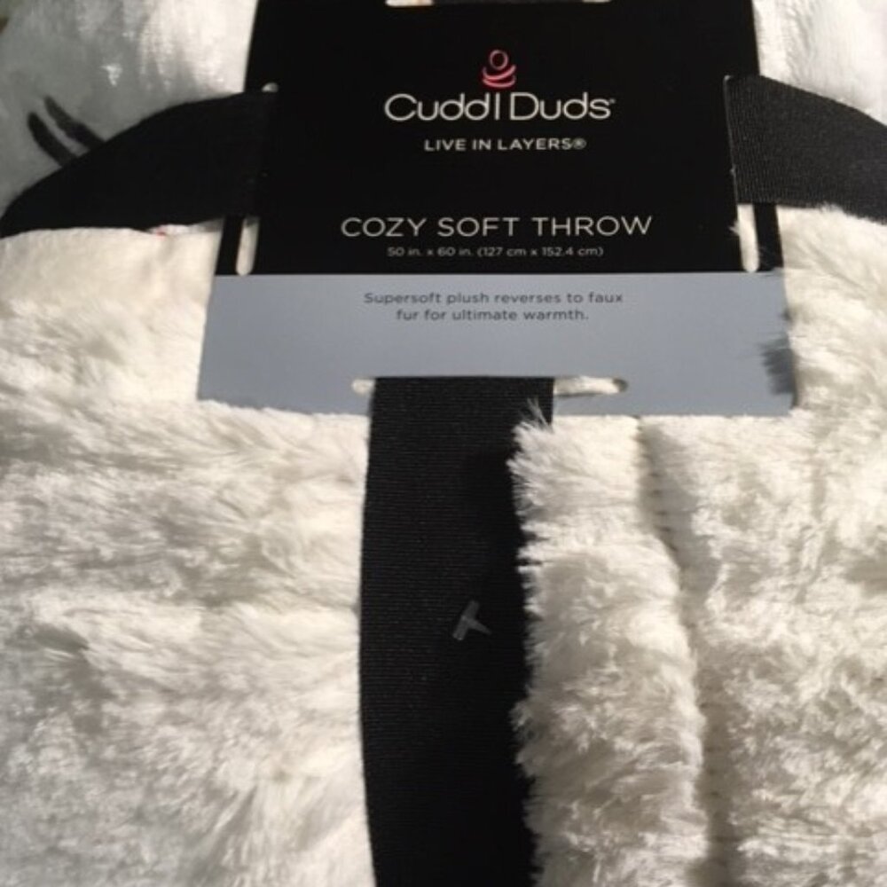 BRAND NEW Cuddl Duds 50" X 60" Winter Dogs Throw w/Sherpa